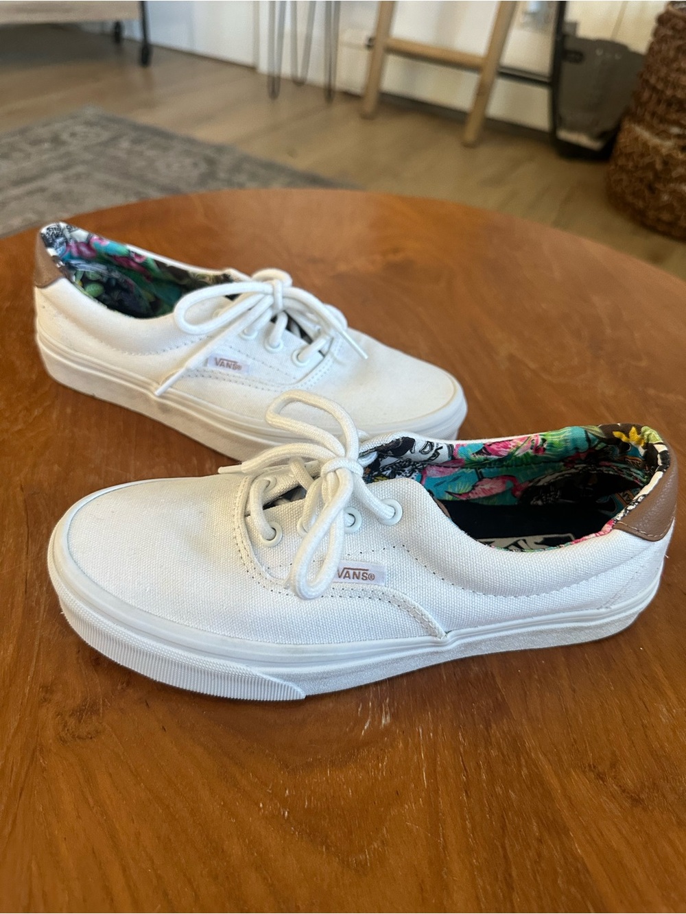 Vans White Canvas Low-Top Sneakers with Floral Lining and Brown Heel (BRAND NEW)
